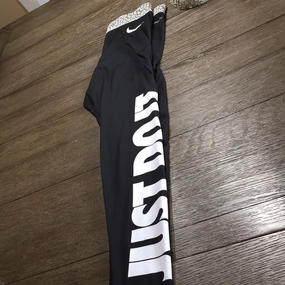 Nike dri-fit leggings - Picture 5 of 7